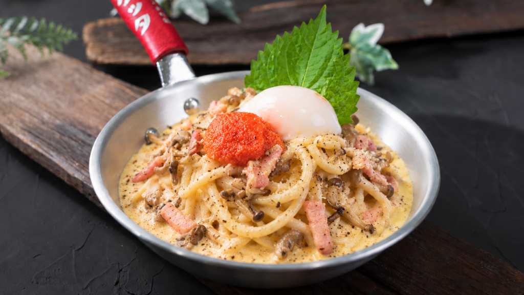 明太子とキノコの温玉カルボナーラ
Mushroom & Bacon Mentaiko Carbonara